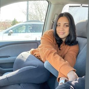 Meet your Posher, Victoria